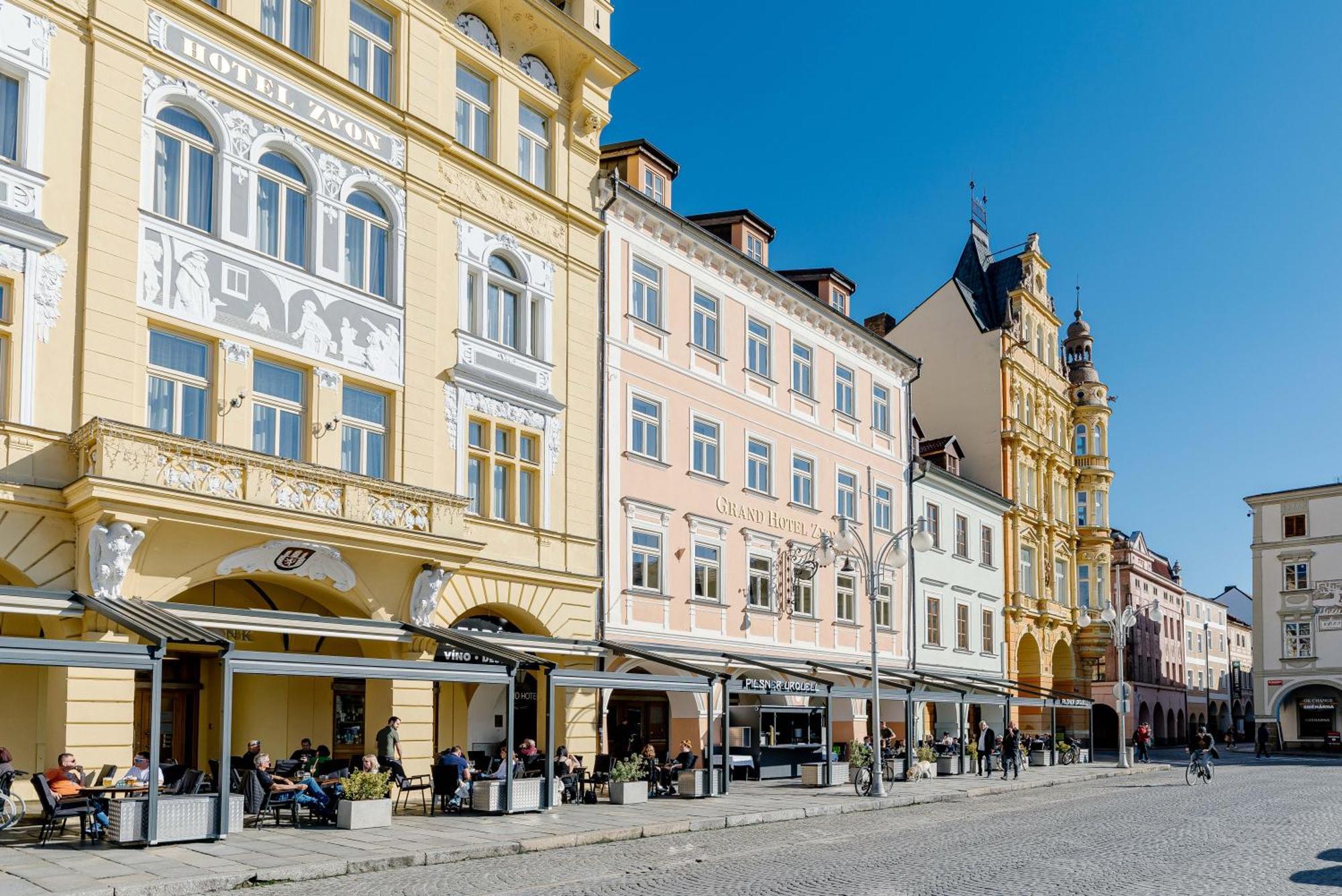Grandhotel Zvon Ceske Budejovice Dış mekan fotoğraf