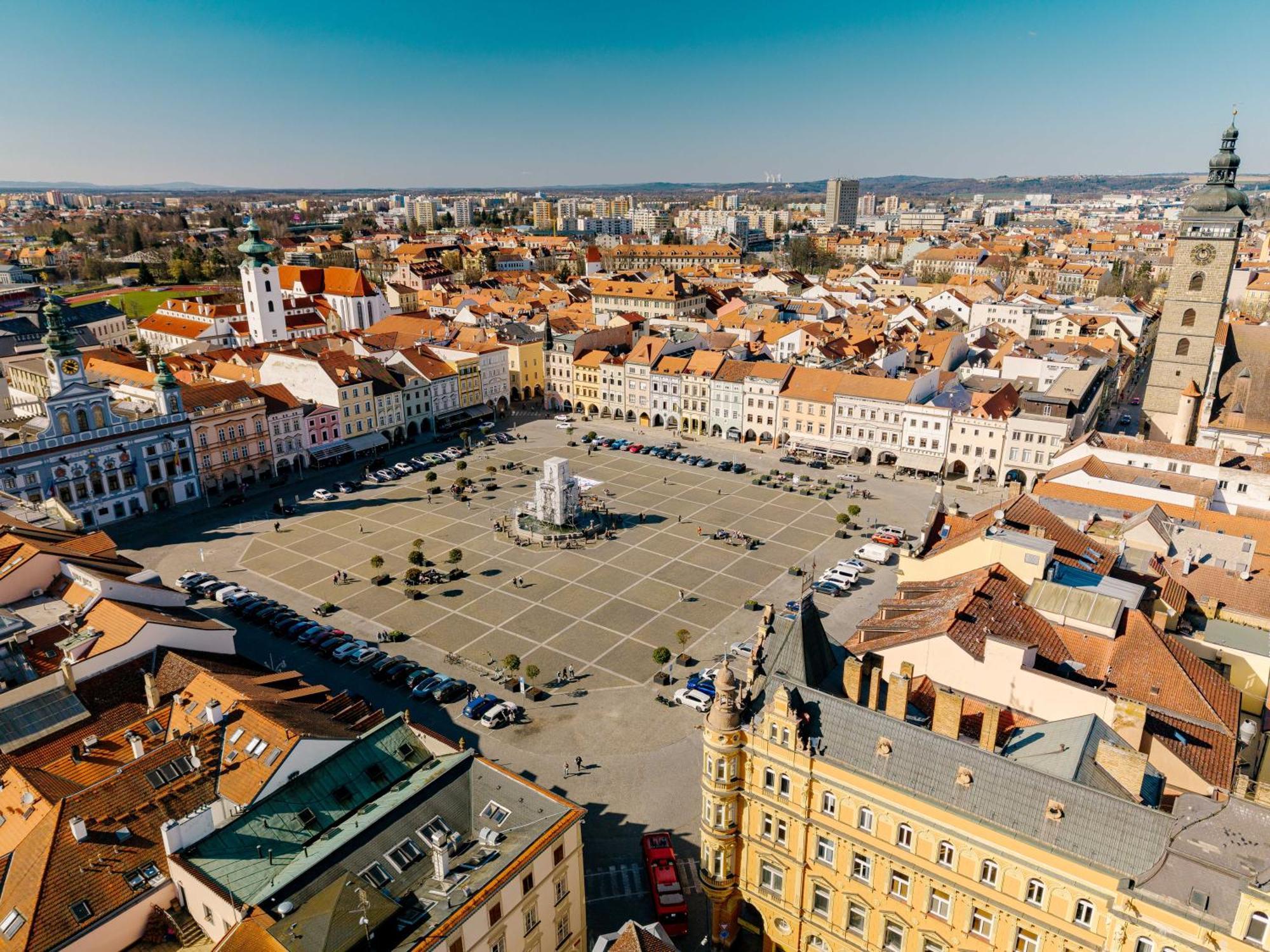 Grandhotel Zvon Ceske Budejovice Dış mekan fotoğraf